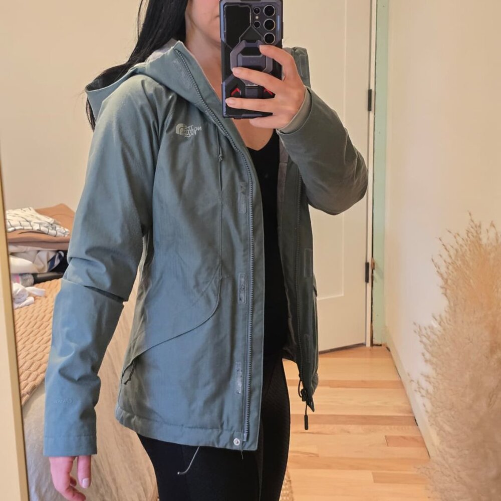 North Face winter jacket Dry vent